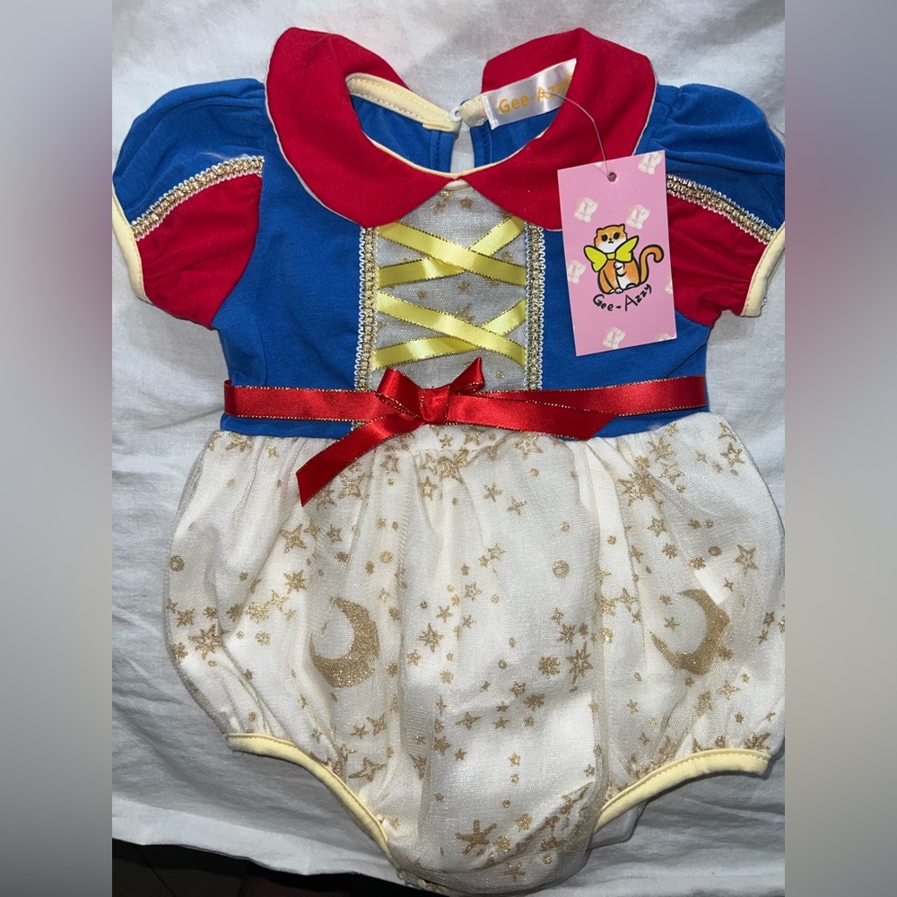 โผ๏ธNWT: Baby Girl Snow White Costume - 6 Months - Picture 1 of 4